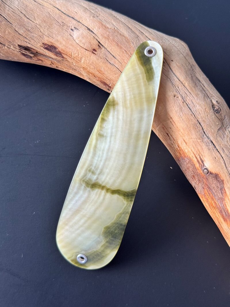 Unikat Jade 98mm