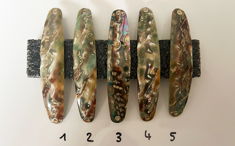 Opal Premium Perlmutt-Spange 10cm