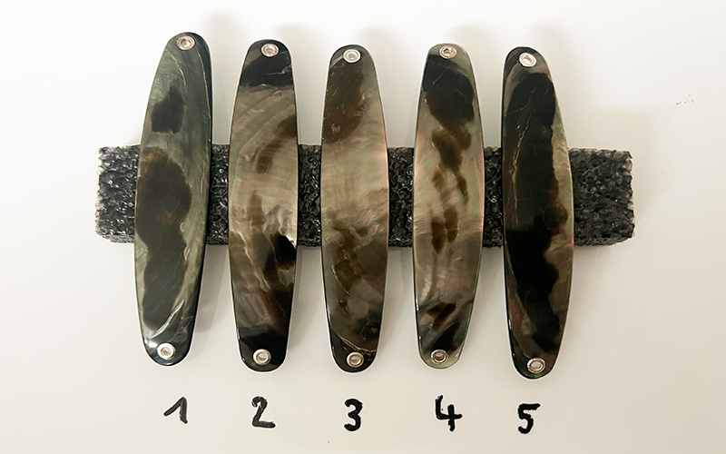 Onix Premium Perlmutt-Spange 9cm