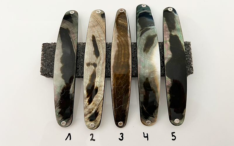 Onix Premium Perlmutt-Spange 12cm