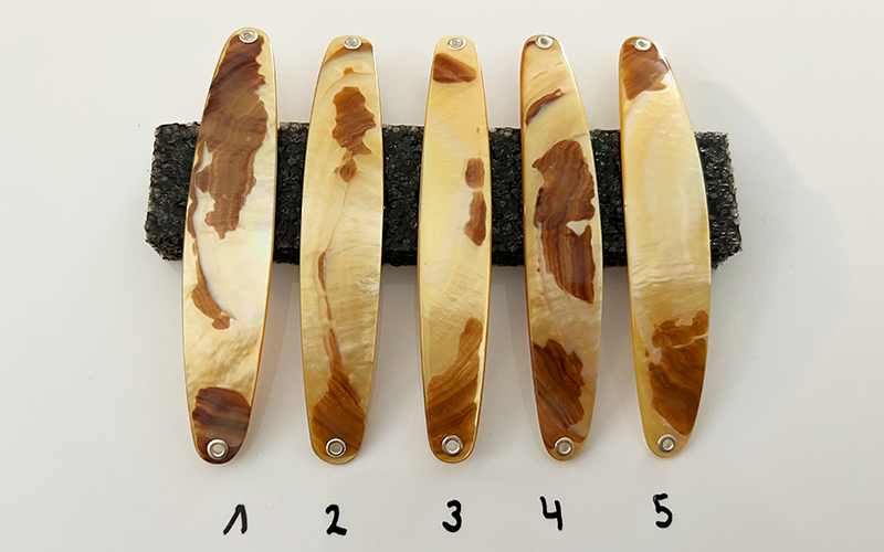 Gold Lip Premium Perlmutt-Spange 11cm