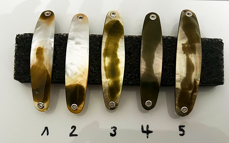 Jade Premium Perlmutt-Spange 7cm