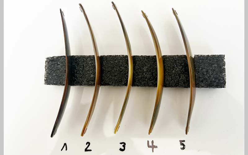 Jade Premium Perlmutt-Spange 10cm