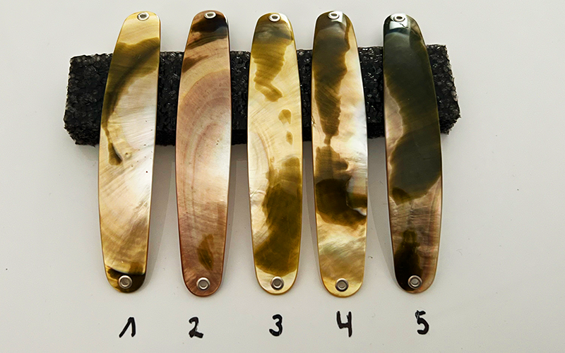 Jade Premium Perlmutt-Spange 11cm