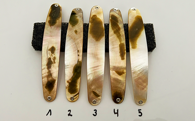 Jade Premium Perlmutt-Spange 12cm