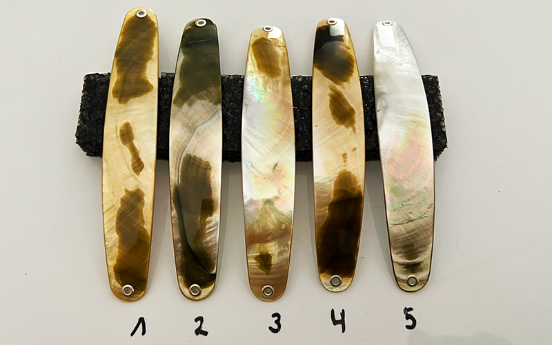 Jade Premium Perlmutt-Spange 12cm