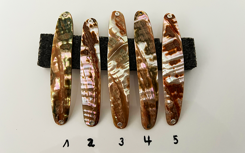 Jaspis Premium Perlmutt-Spange 11cm