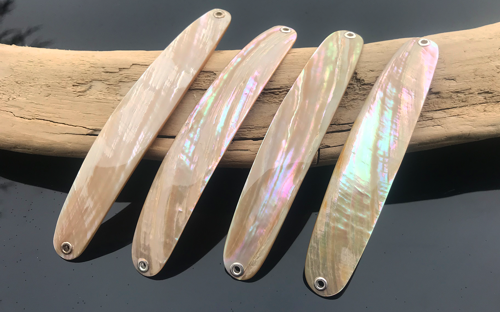 Rainbow Premium Perlmutt-Spange