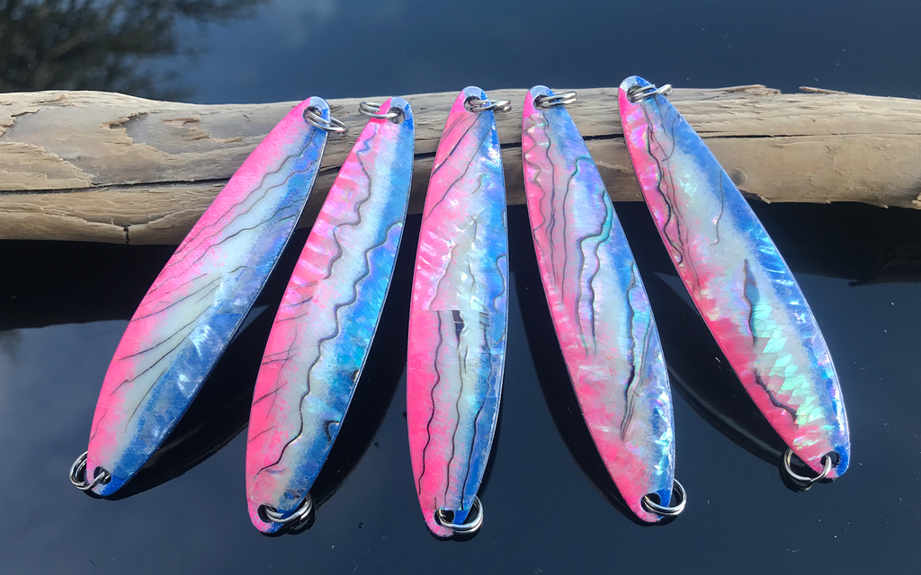 Perlmutt Wurflöffel "Waver", pink, weiss, blau